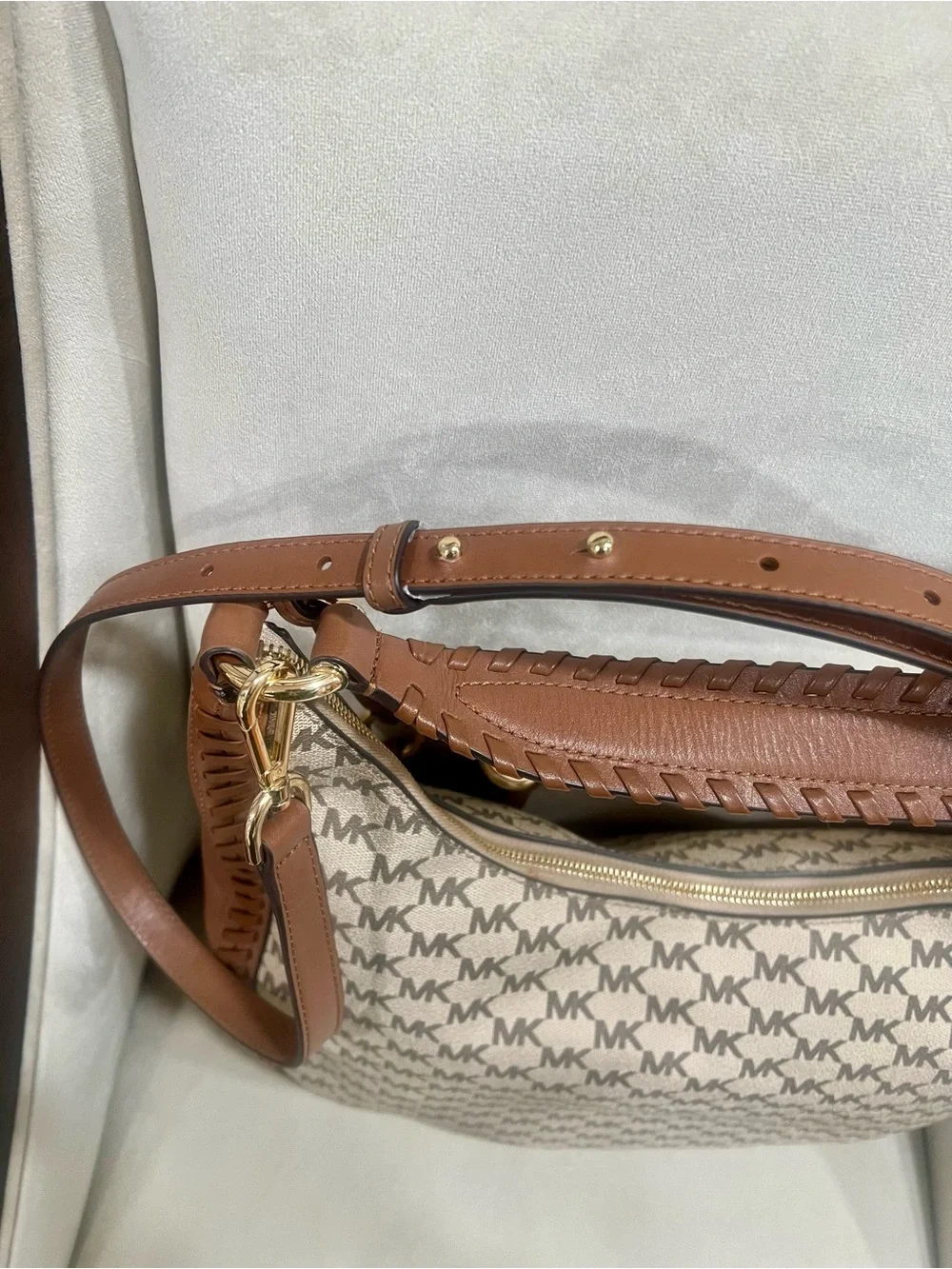 Michael Kors trim tassel